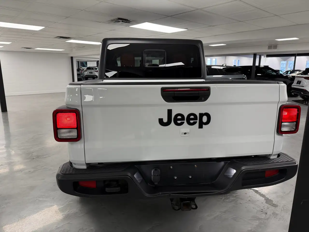Jeep Gladiator photo Jeep Gladiator