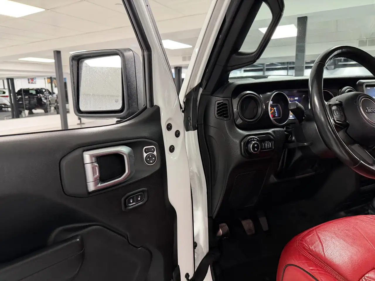 Jeep Gladiator photo Jeep Gladiator