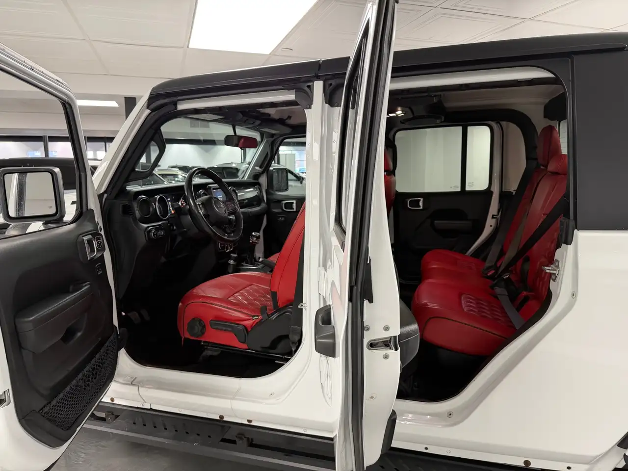 Jeep Gladiator photo Jeep Gladiator