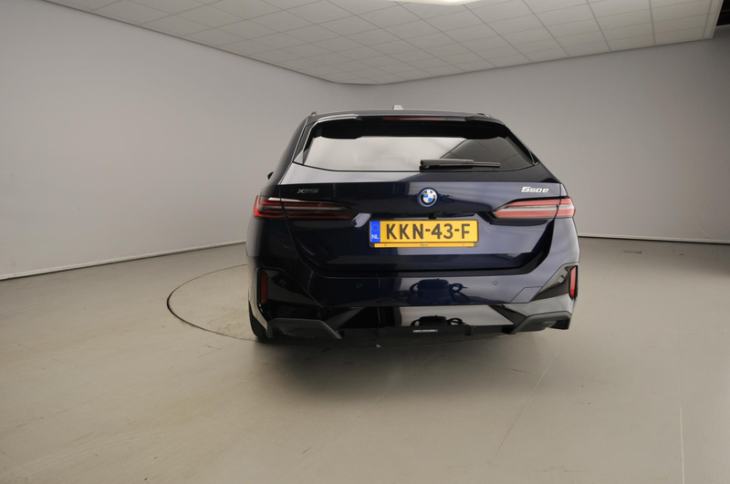 BMW 550 5 Serie Touring 550e xDrive M-Sportpakket Pro / Pa — photo 3