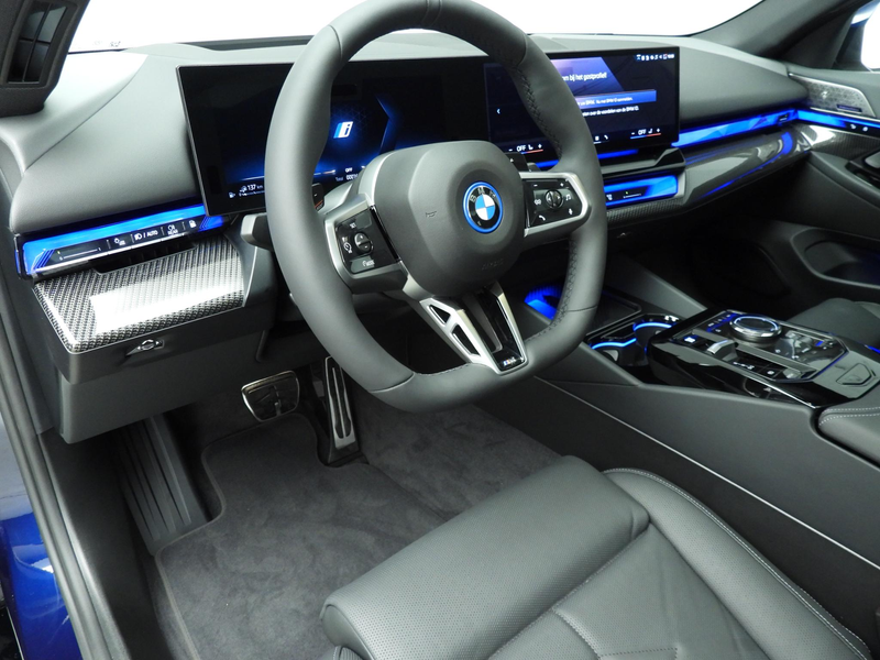 BMW 550 5 Serie Touring 550e xDrive M-Sportpakket Pro / Pa — photo 6