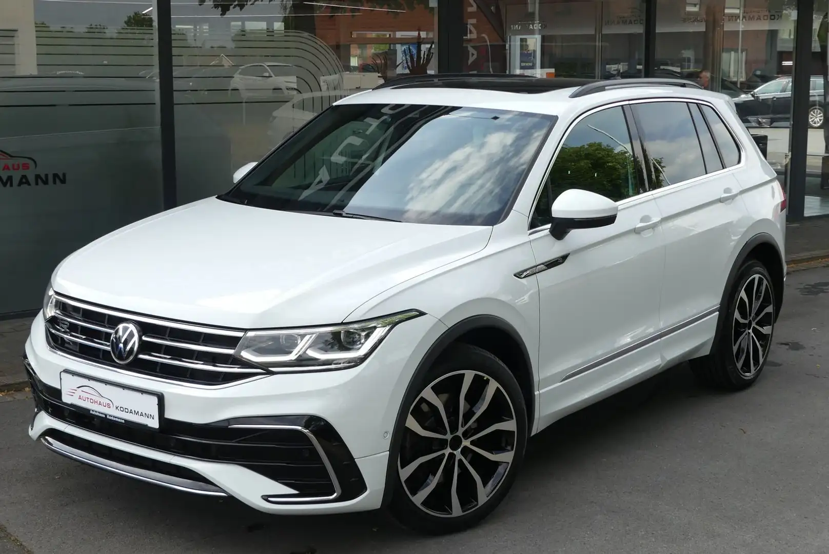 Volkswagen Tiguan R-Line 4Motion*Virtual*Pano*STDHZ*AHK*20" Blanc - 2
