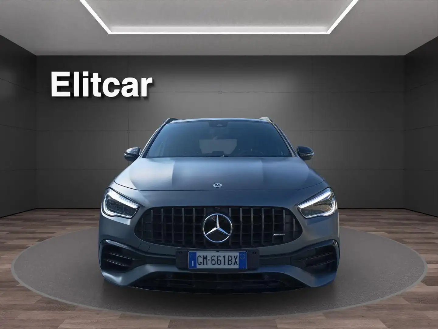 Mercedes-Benz GLA 45 AMG S 4Matic+ Grijs - 2