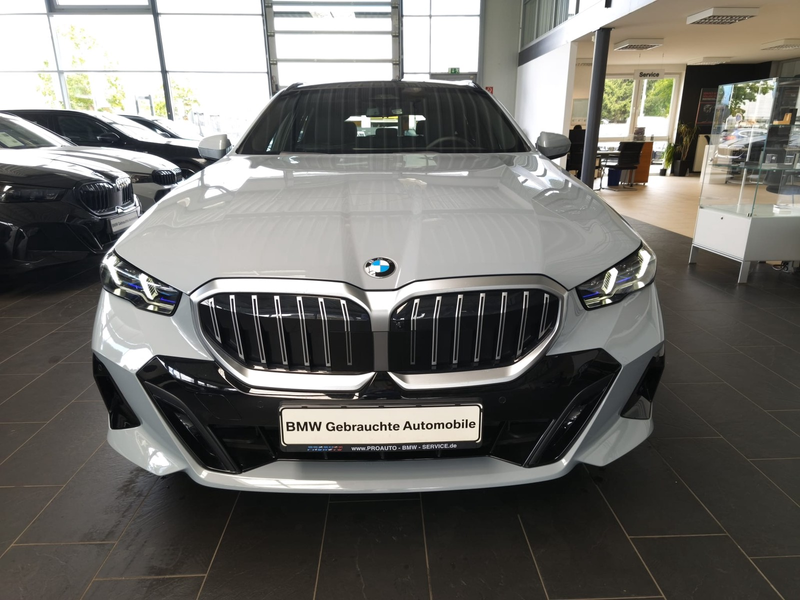 BMW 520 d Tour.xDr M Sport ACC/Pano/360°/B&W/21"/HUD — photo 2