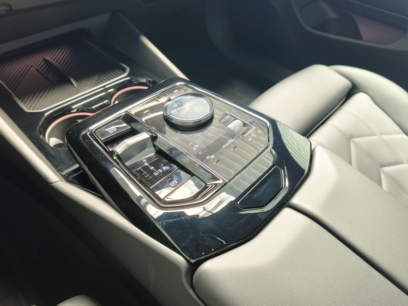 BMW 520 d Tour.xDr M Sport ACC/Pano/360°/B&W/21"/HUD — photo 15