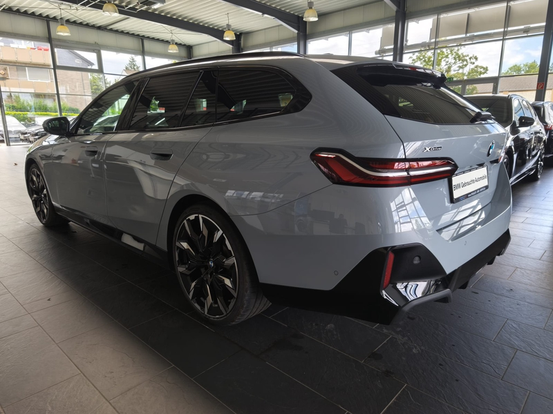 BMW 520 d Tour.xDr M Sport ACC/Pano/360°/B&W/21"/HUD — photo 8