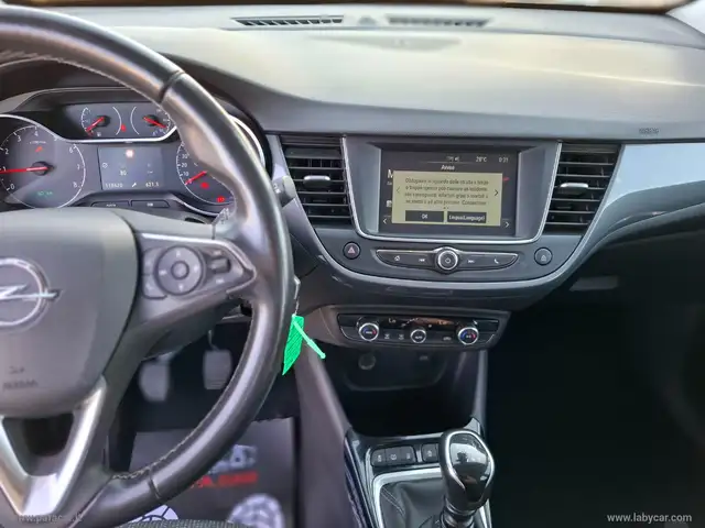 Opel Crossland X view 12