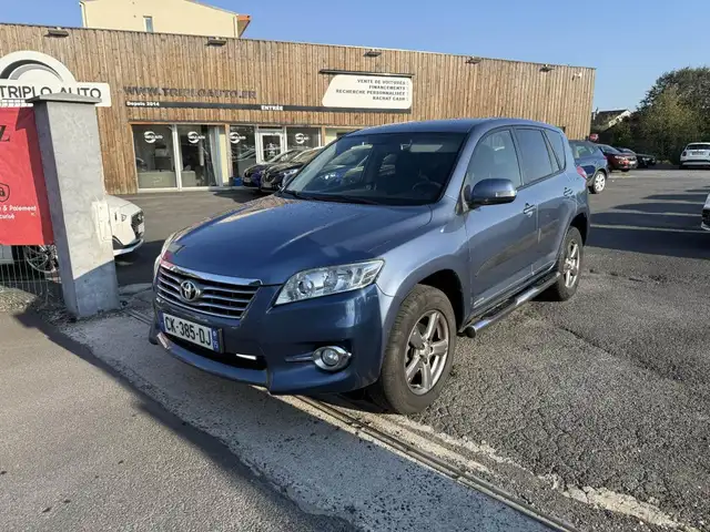 Toyota RAV4 Rav 4 150 D-4D Limited Edition ATTELAGE + CLIM