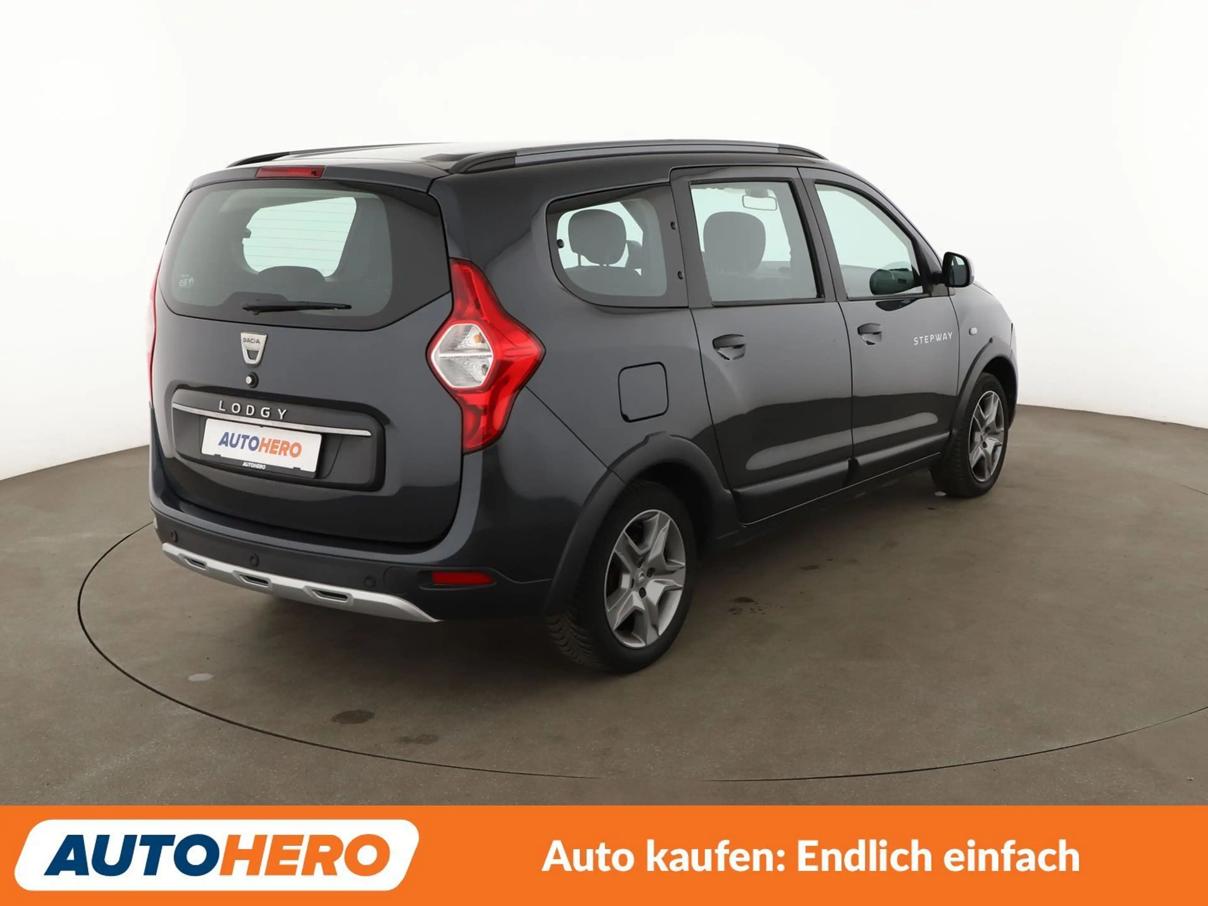 Dacia Lodgy 1.3 TCe Stepway*7-SITZER*NAVI*PDC*SHZ*KLIMA* — photo 6