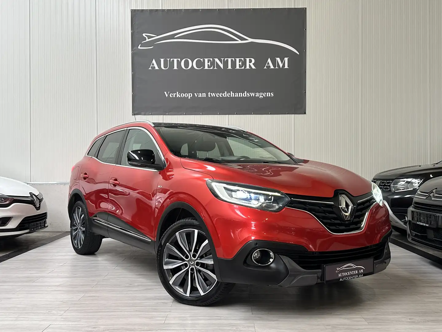 Renault Kadjar Energy dCi 110 Business Panorama * Full LED * Rood - 1