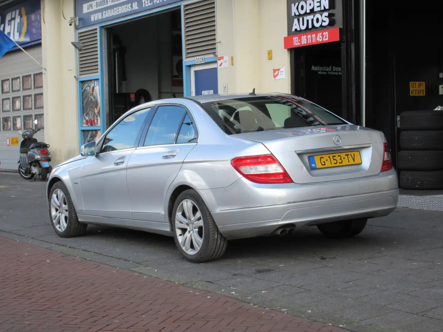 Mercedes-Benz C 180 K Avantgarde MOTOR DEFECT! Grijs - 2