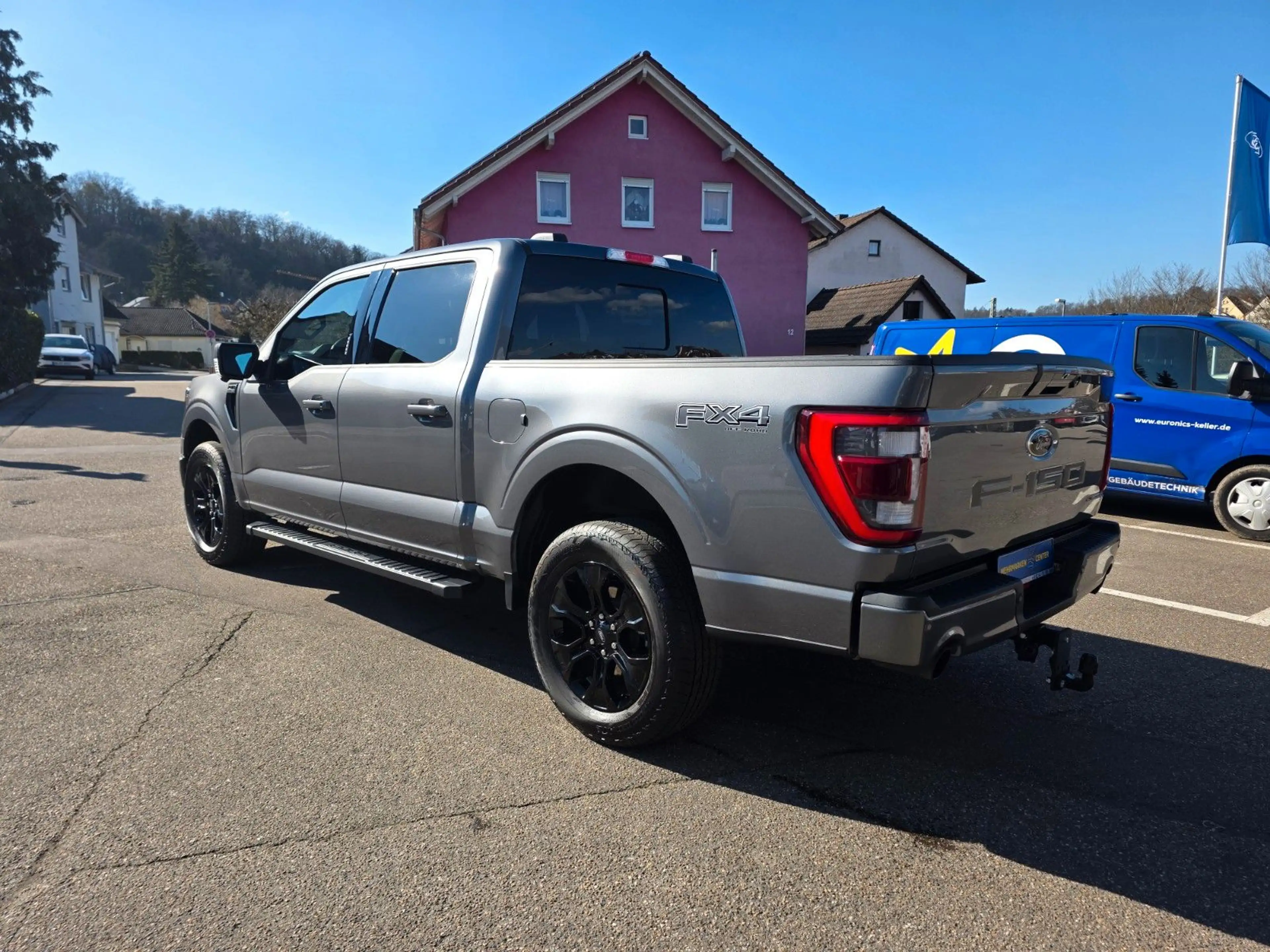 Ford F 150 Lariat V8 *ACC*PANO*AHK*LED*B&O*TOP* — photo 5
