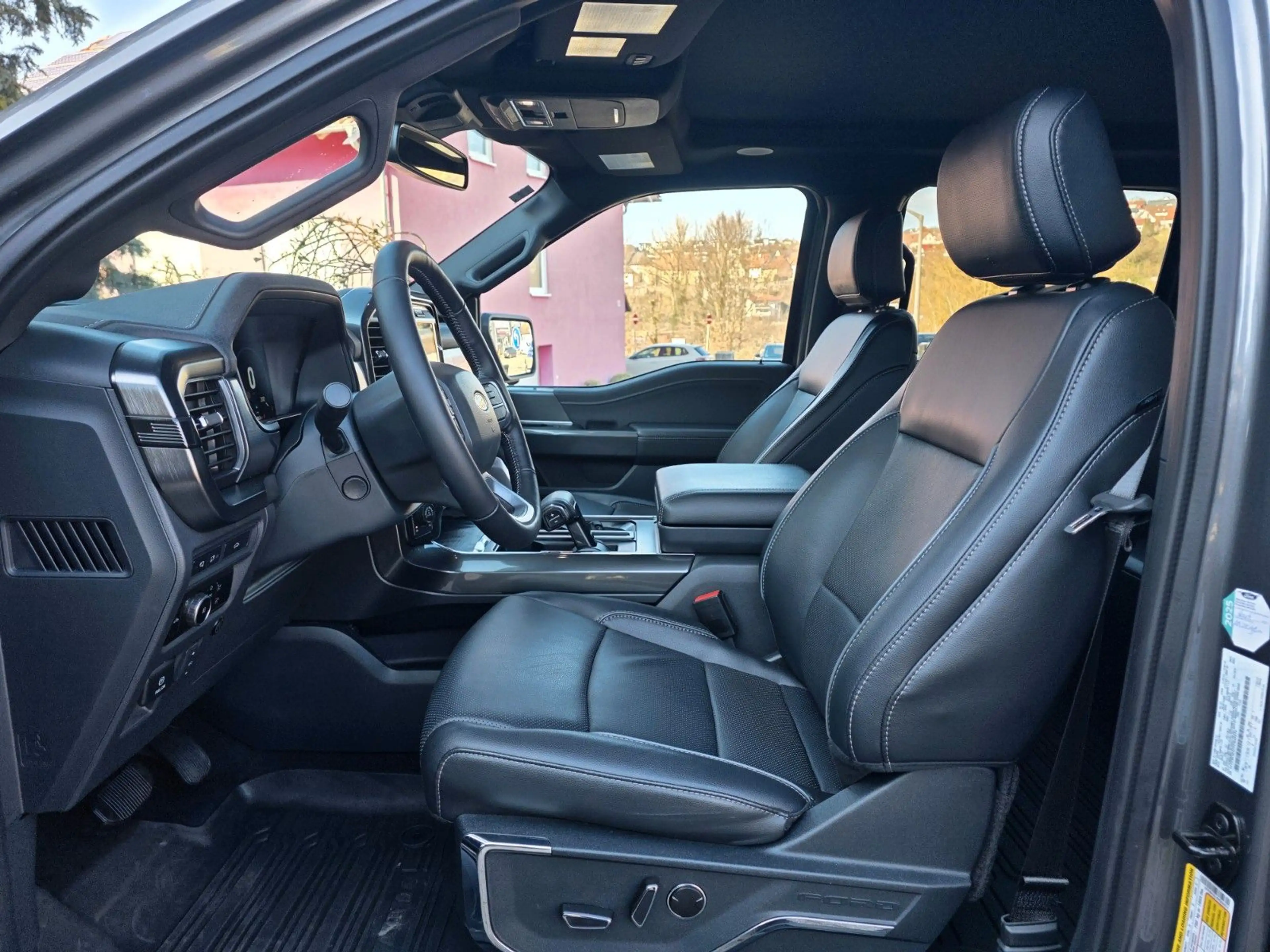 Ford F 150 Lariat V8 *ACC*PANO*AHK*LED*B&O*TOP* — photo 9