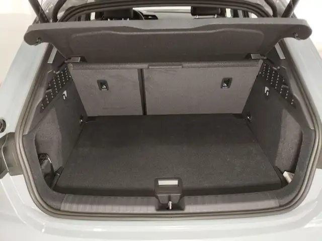 Audi A3 view 9