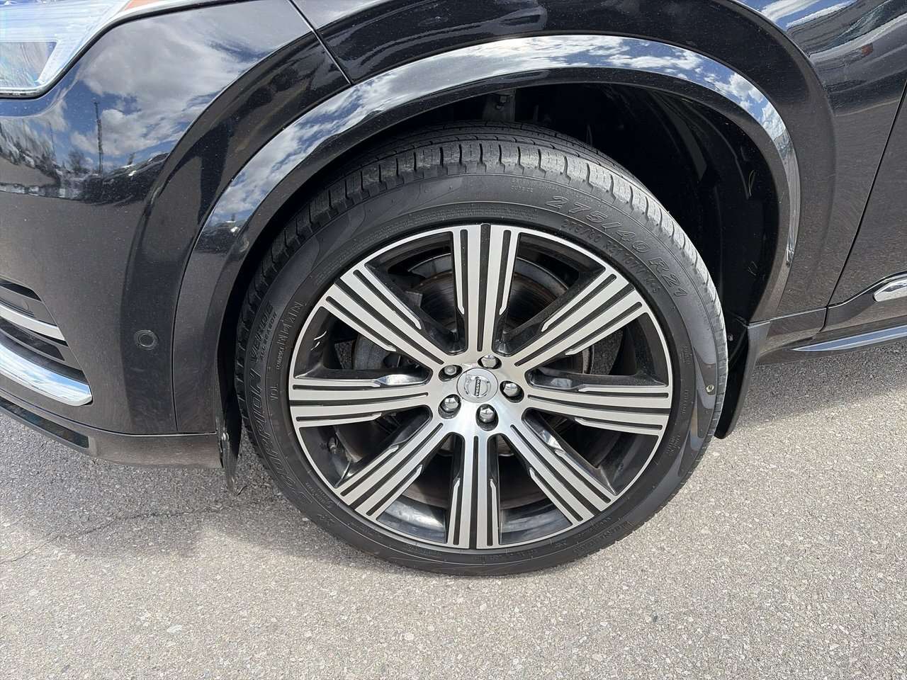 2022 Volvo XC90 T6 FOUR WHEEL INDEPENDENT SUSPENSION | 3 ROW SEATI thumb 18