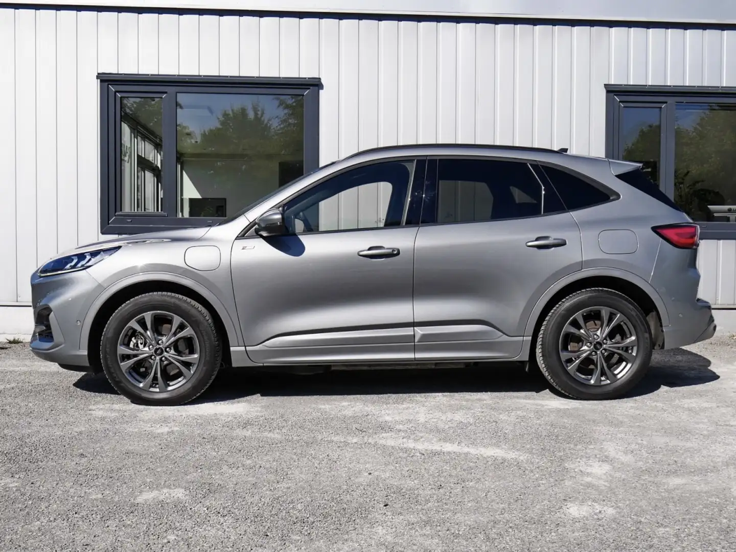 Ford Kuga ST-Line X Plug-in-Hybrid AHK+adapt. LED+TWA Klima Silber - 2