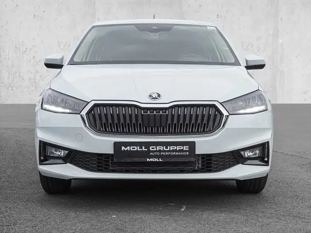 Skoda Fabia view 3
