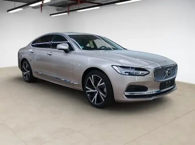 Volvo S90 T8 Plus Bright Plug-In Hybrid AWD+WINT-RÄDER