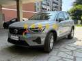 Volvo XC40 XC40 B3 automatico Plus Dark Gris - thumbnail 1