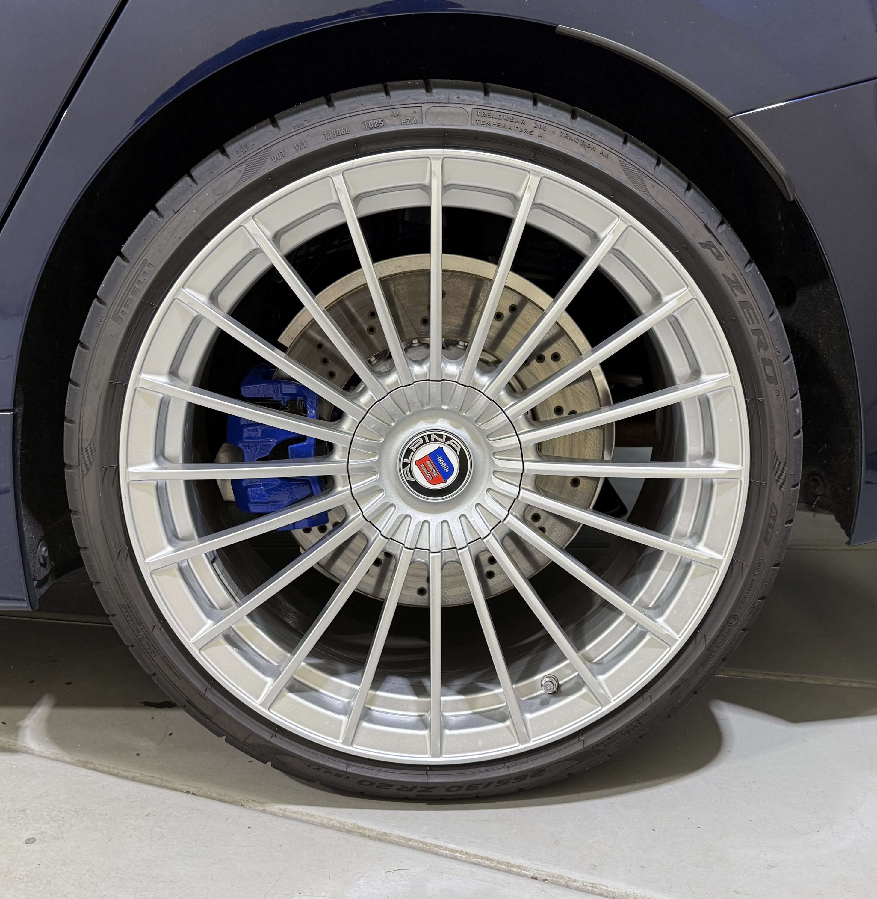 ALPINA B3
