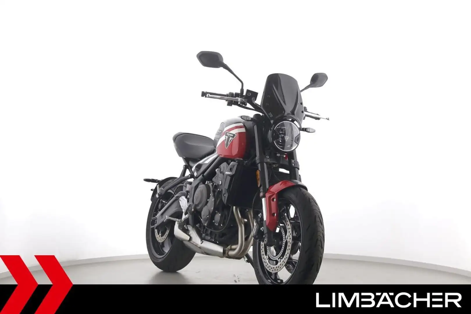 Triumph Trident 660 1. HAND, WINDSCHILD - 2