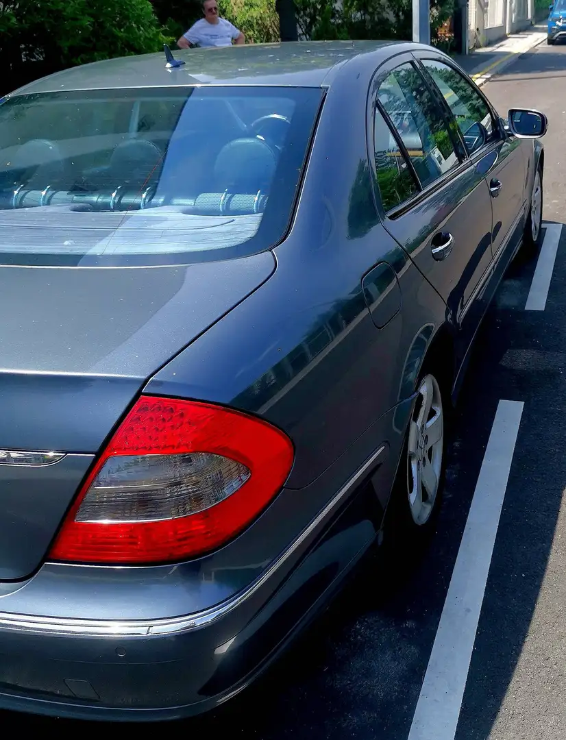 Mercedes-Benz E 200 E 200 Avantgarde A-Edition Plus CDI Aut. Avantgarde A-Edition PLUS Blau - 2