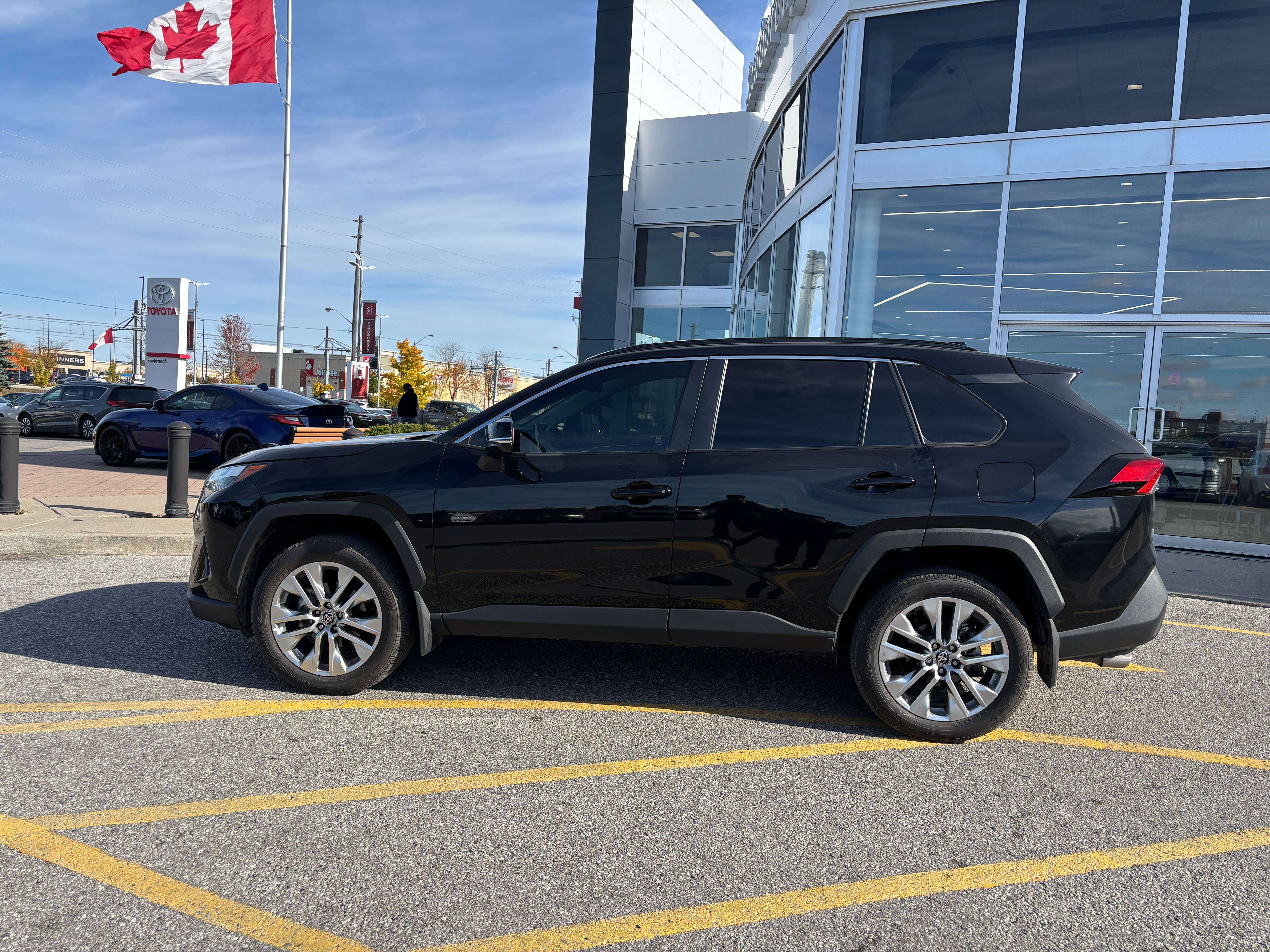 used 2025 Toyota RAV4 car