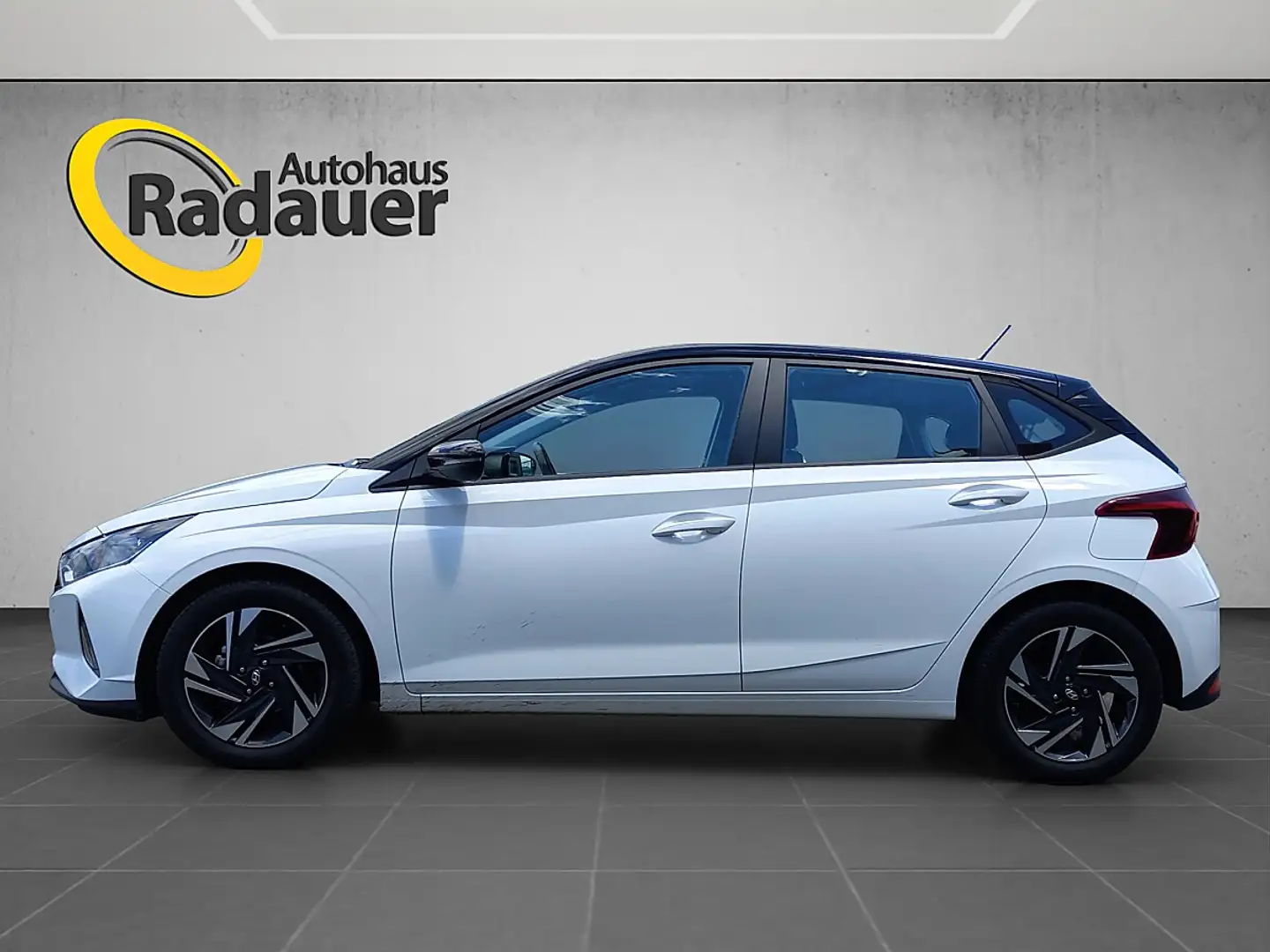 Hyundai i20 1,2 MPI i-Line Plus Weiß - 2