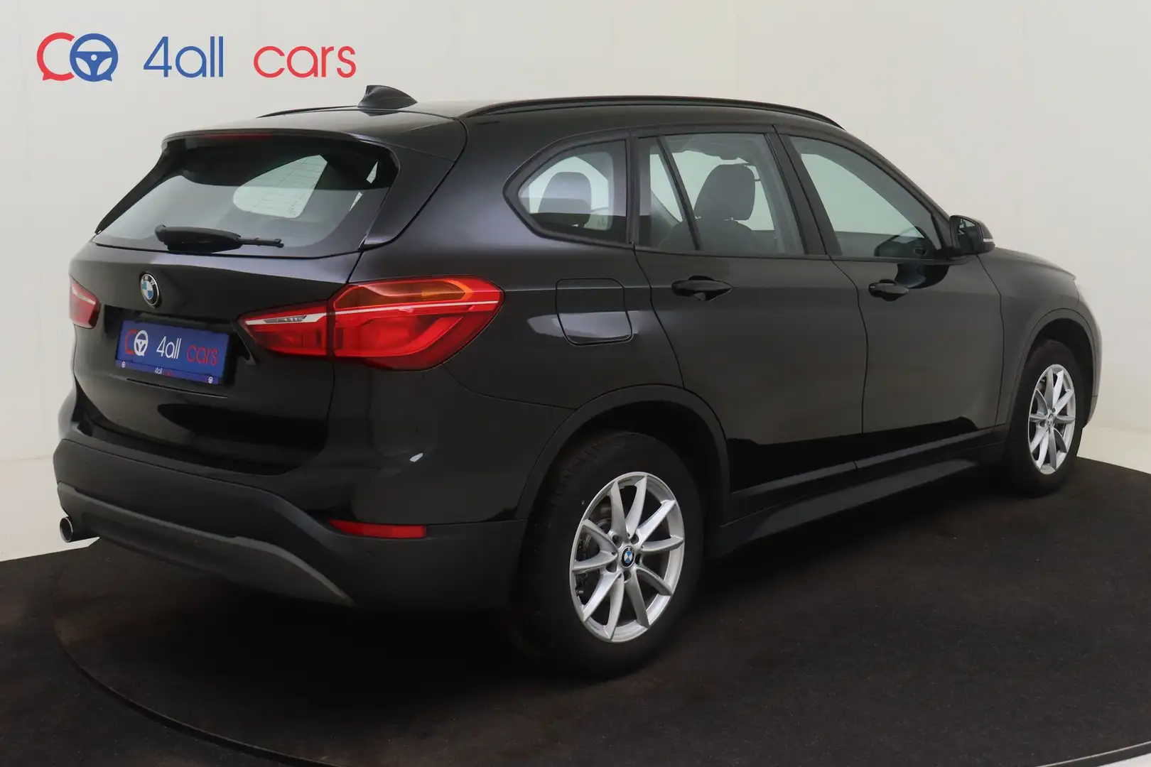 BMW X1 3072 sDrive18i TwinPower Turbo - 2