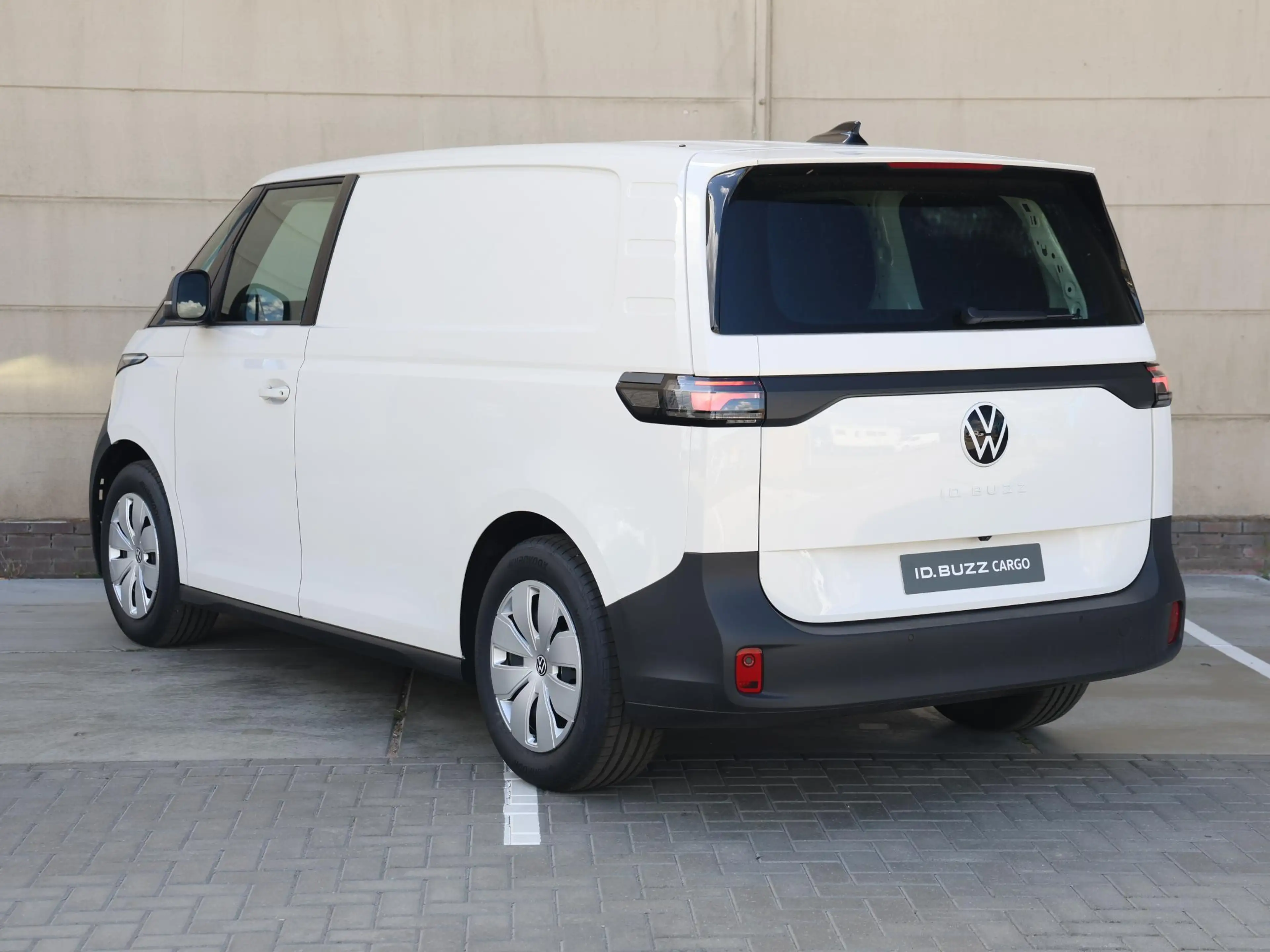 Volkswagen ID. Buzz Cargo Economy Limited Edition Elektromotor 210 kW (286 p — photo 11