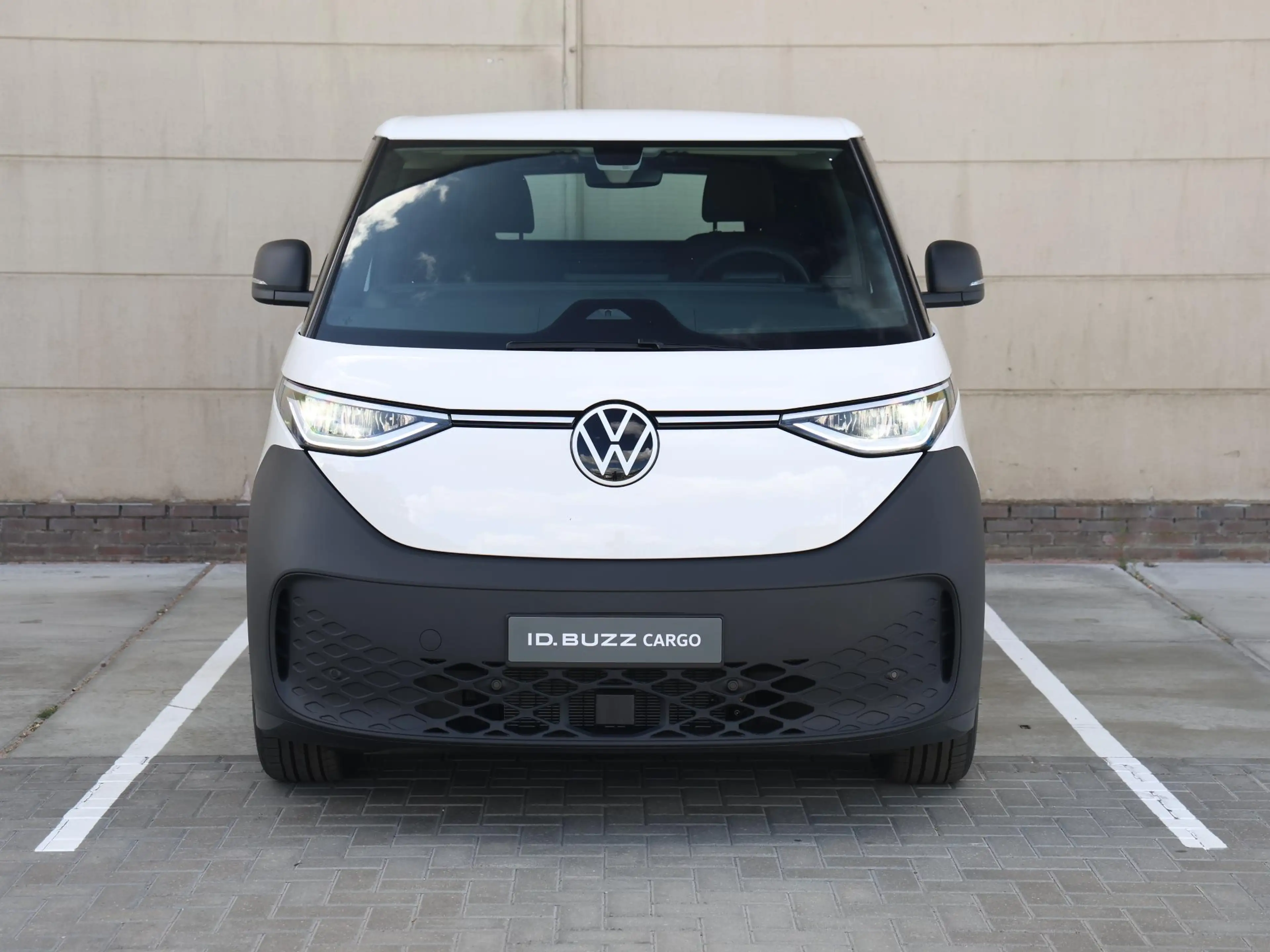 Volkswagen ID. Buzz Cargo Economy Limited Edition Elektromotor 210 kW (286 p — photo 4