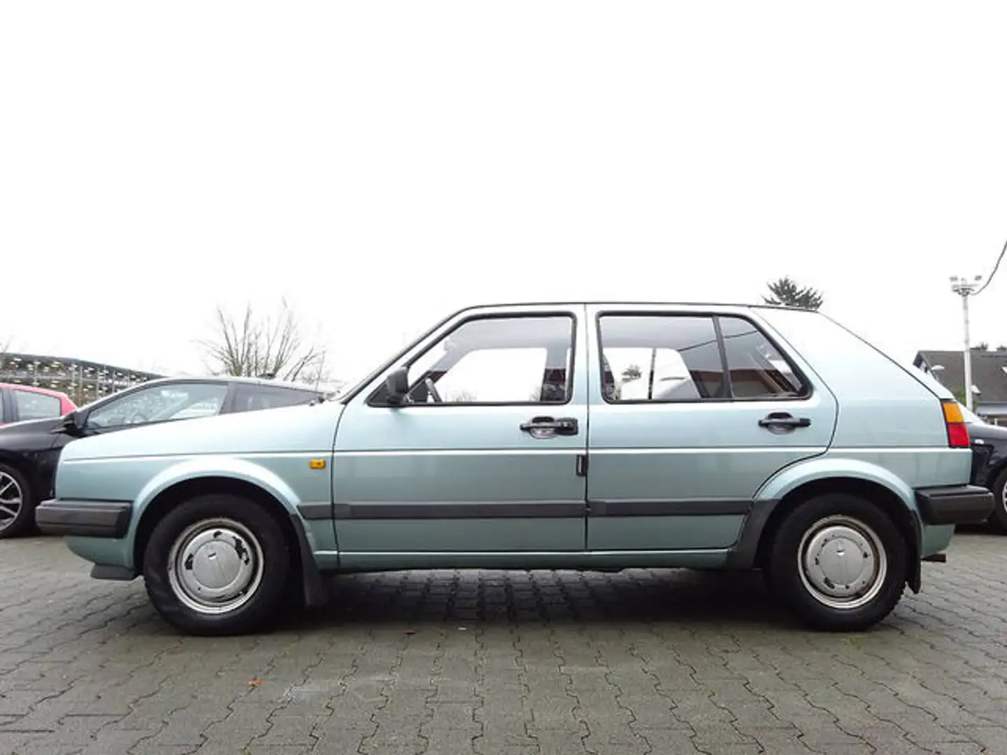 Volkswagen Golf II 1.6 51kW Bleu - 2