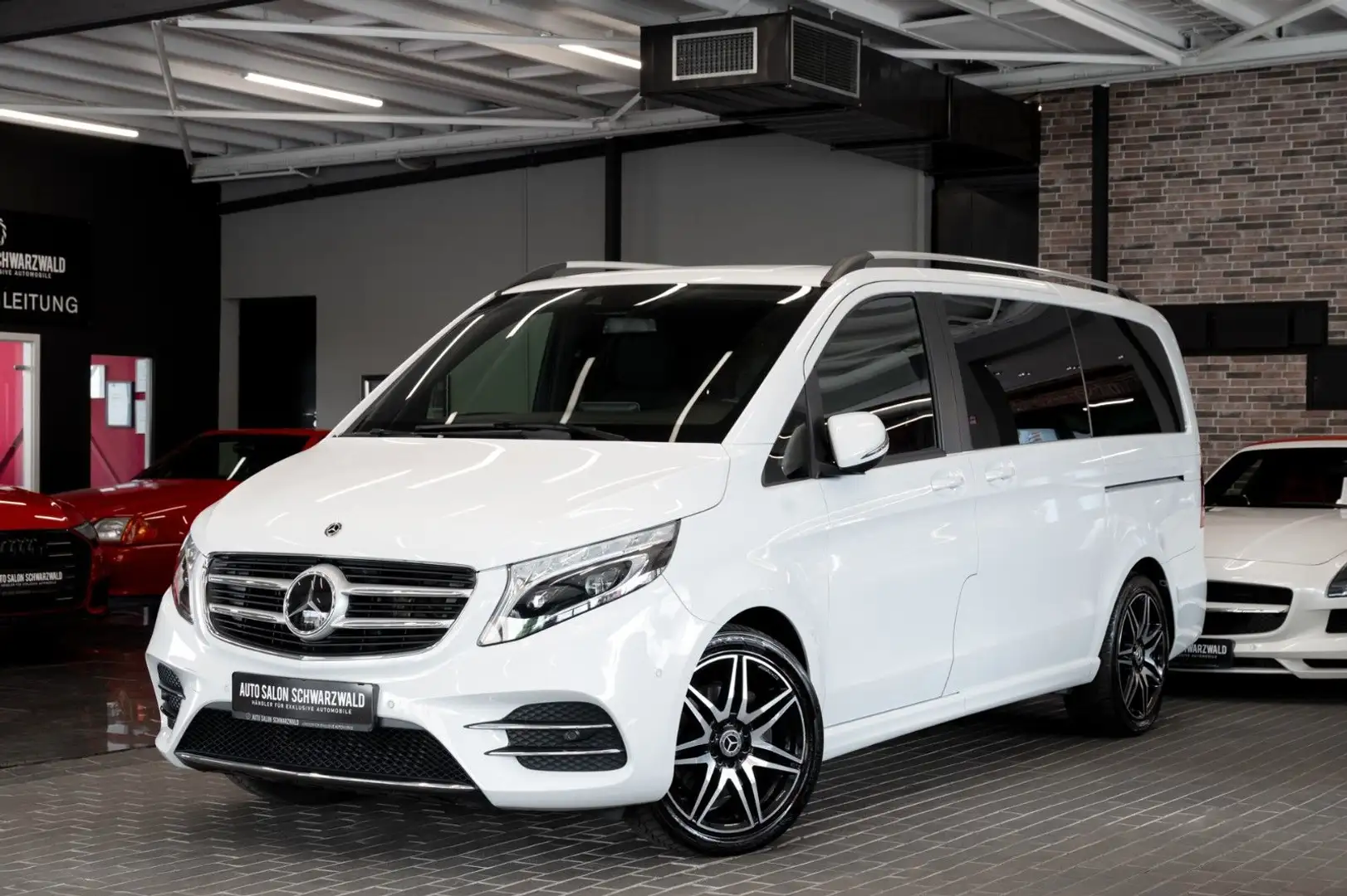 Mercedes-Benz V 250 V250d 4MATIC LANG EDITION | AMG-LINE|AHK|7-SITZ White - 1