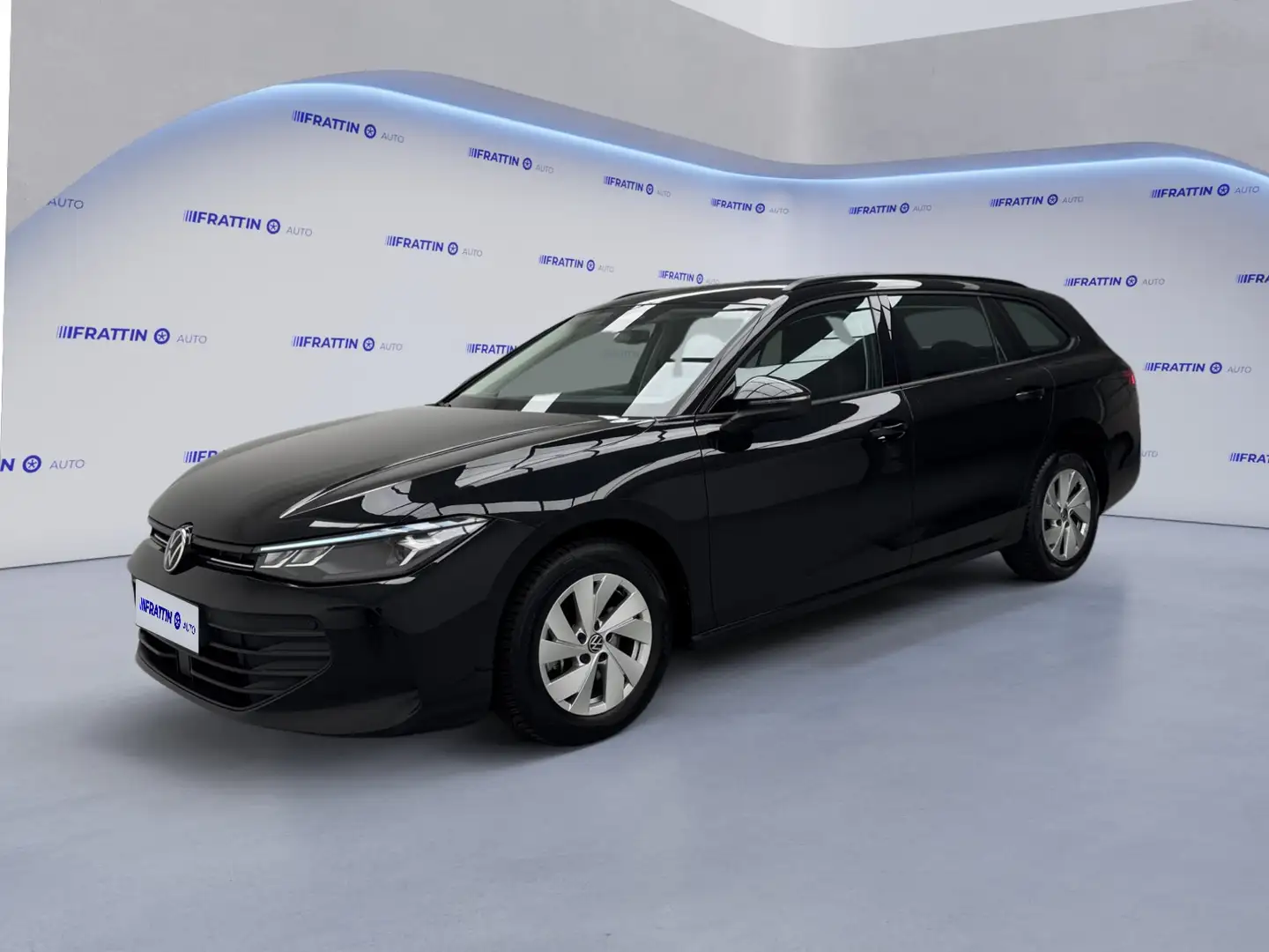 Volkswagen Passat 1.5 eTSI 150 CV ACT DSG Nero - 1