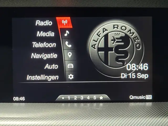 Alfa Romeo Stelvio view 14