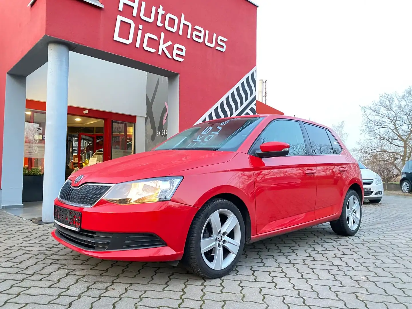 Skoda Fabia Active Klima 5türig Rot - 1