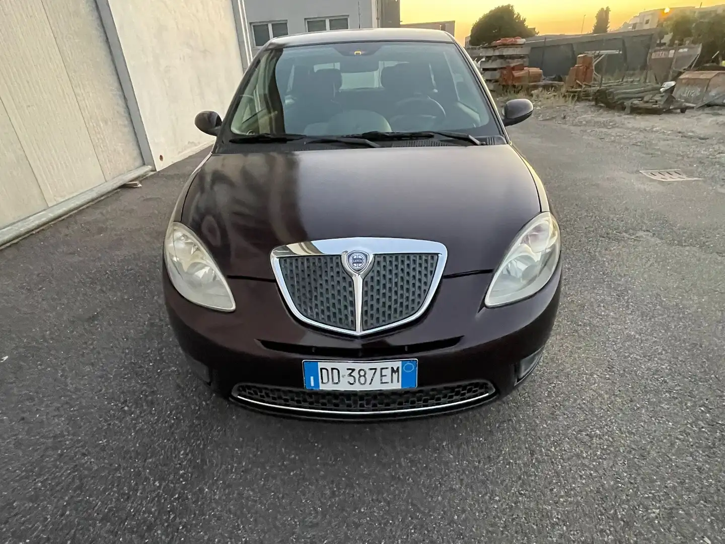Lancia Ypsilon Ypsilon II 2003 1.4 16v Platino dfn Lilla - 1