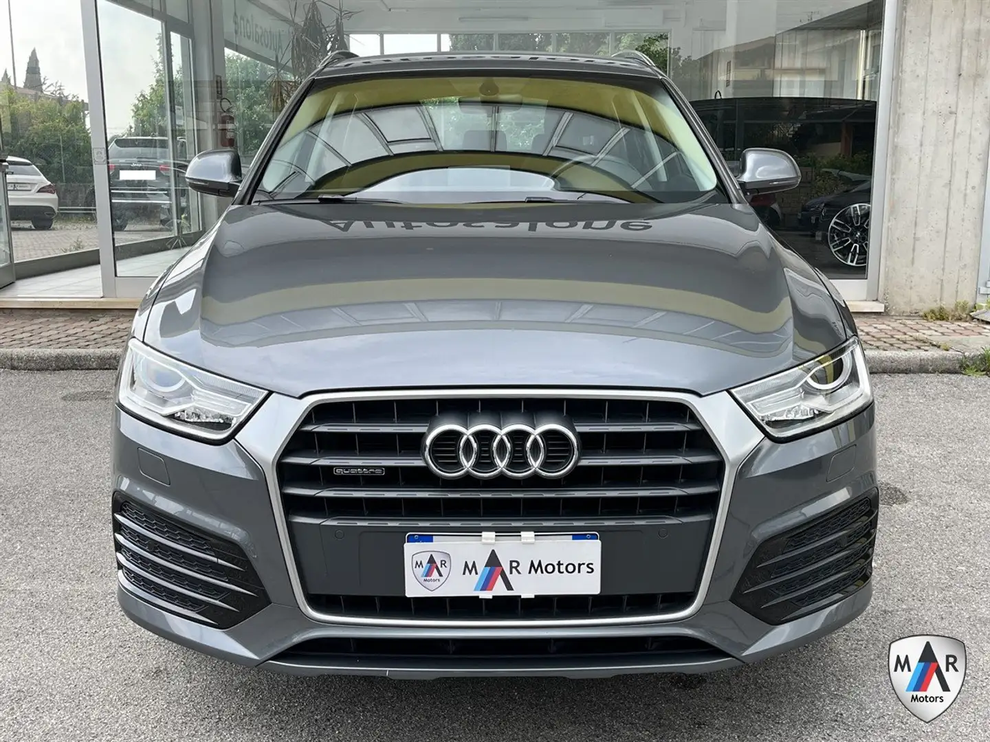 Audi Q3 2.0 tdi Business quattro 150cv s-tronic 4X4 Grigio - 2