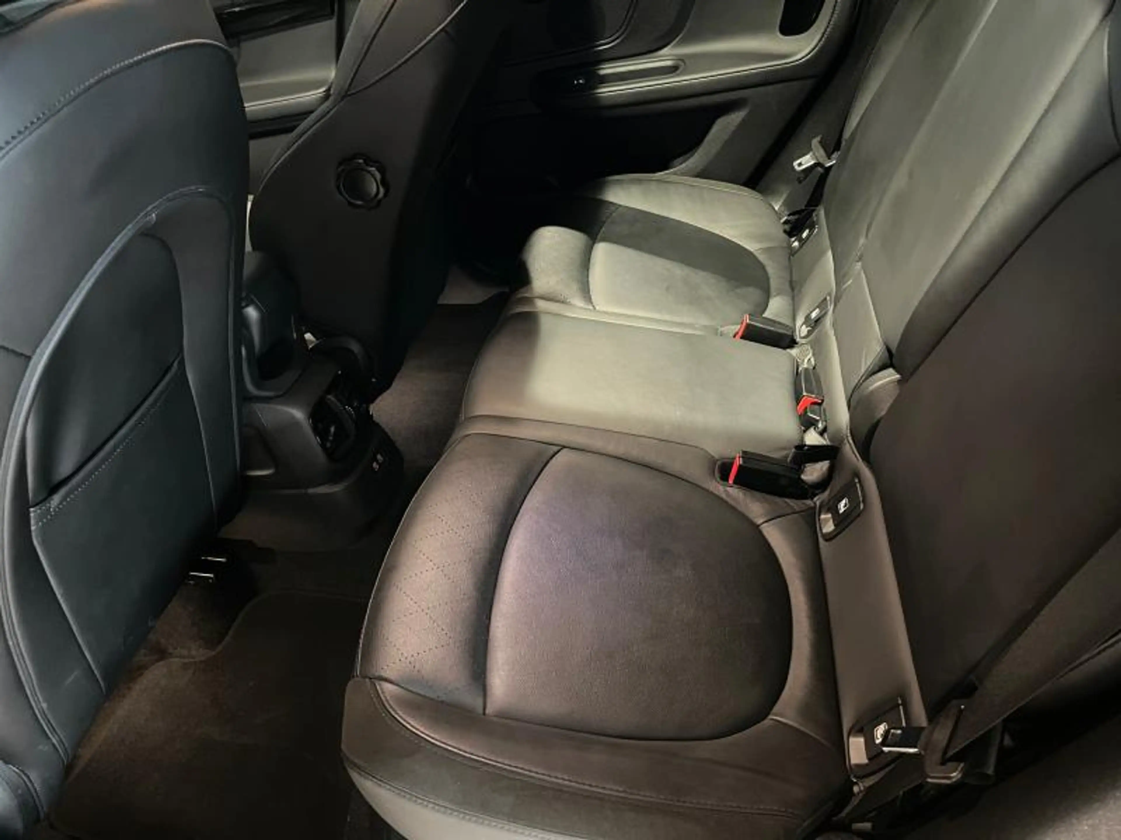 MINI Cooper SE Countryman Cooper SE Countryman — photo 14