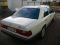 Mercedes-Benz E 200 E-Klasse,W124, Schalter 4Gang,H-Zulassung Weiß - thumbnail 3