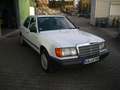 Mercedes-Benz E 200 E-Klasse,W124, Schalter 4Gang,H-Zulassung Weiß - thumbnail 1