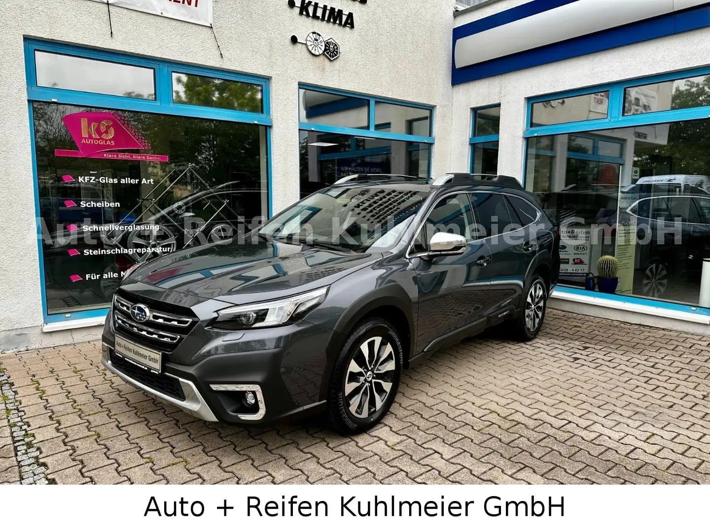 Subaru OUTBACK 2.5i Platinum - EyeSight Šedá - 2