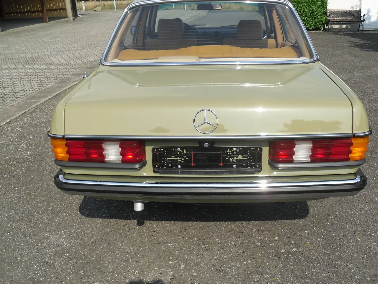 Mercedes-Benz 200 W123 Automatik - restauriert, foto 2