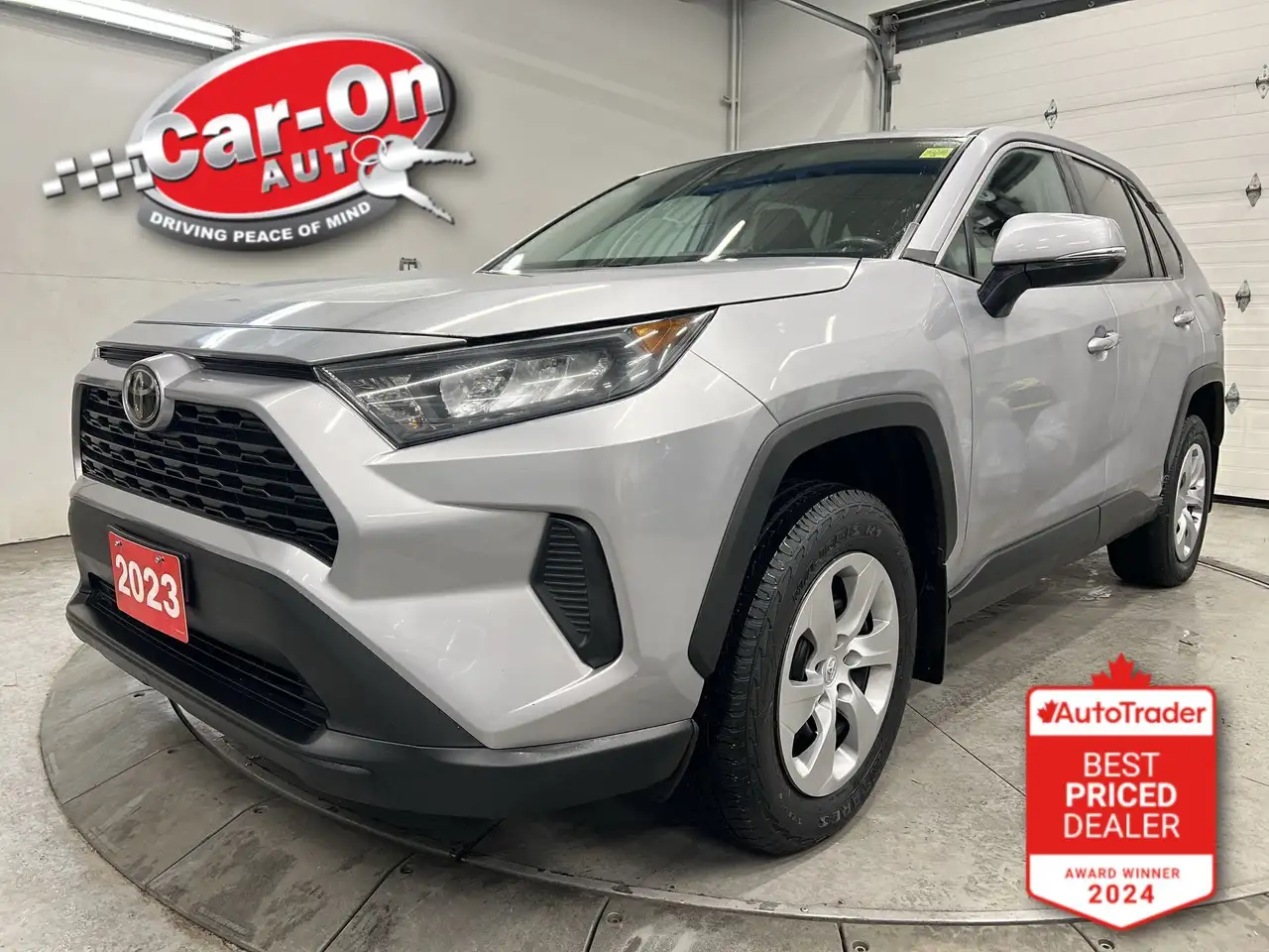 Toyota RAV 4 снимка Toyota RAV 4