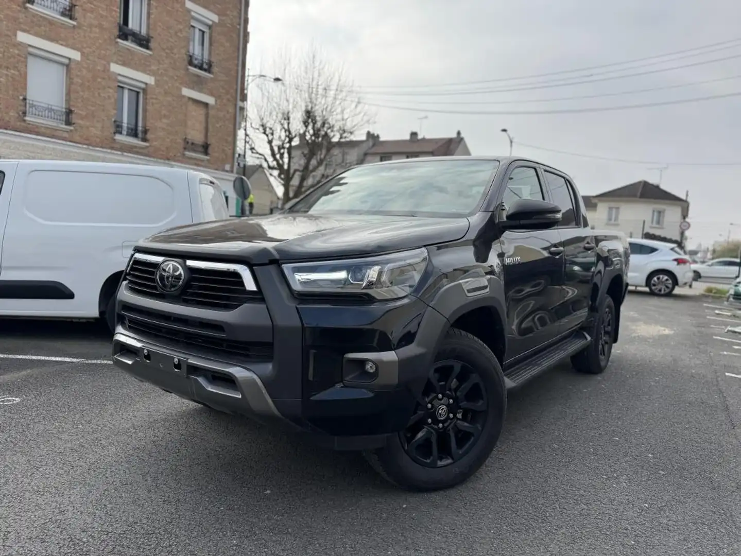 Toyota Hilux IV 4WD 2.8 D-4D 204 DOUBLE CABINE INVINCIBLE Bronze - 2
