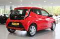 Toyota Aygo Aygo 1.0 x-play touch/AUTOMAAT/CAMERA/AIRCO Rood - thumbnail 4