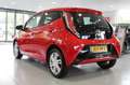 Toyota Aygo Aygo 1.0 x-play touch/AUTOMAAT/CAMERA/AIRCO Rood - thumbnail 3