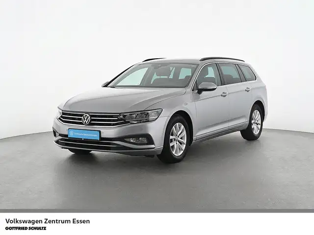 Volkswagen Passat Variant Business TSI DSG LED Navi ACC AHK