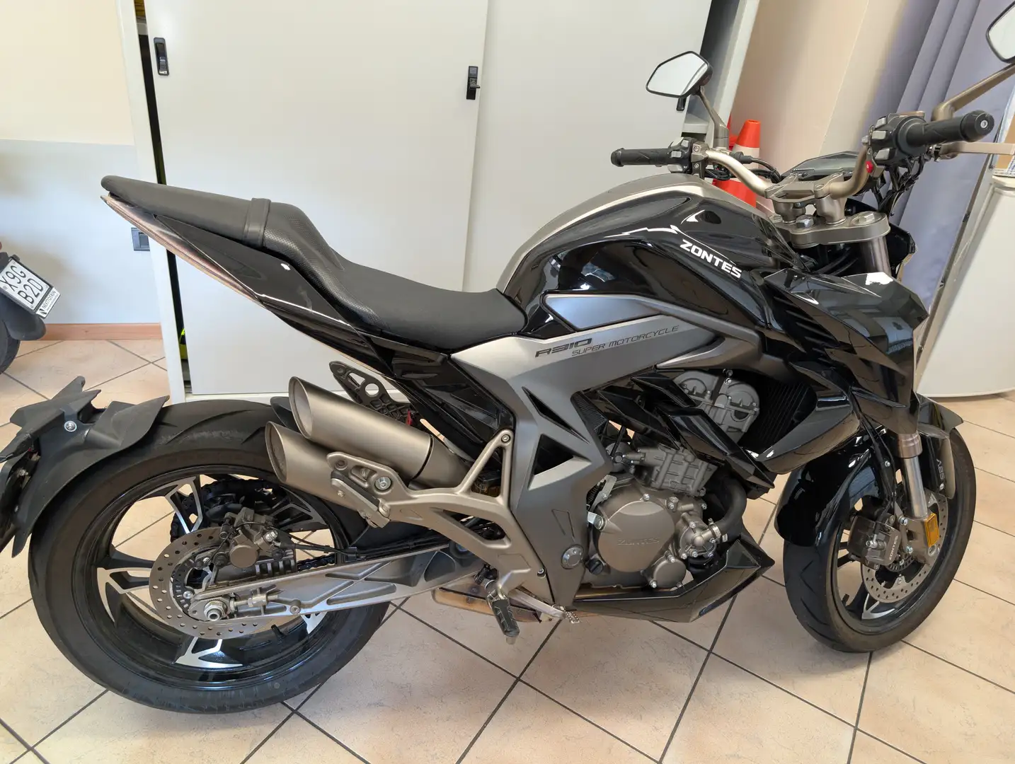 Zontes 310 R Noir - 1