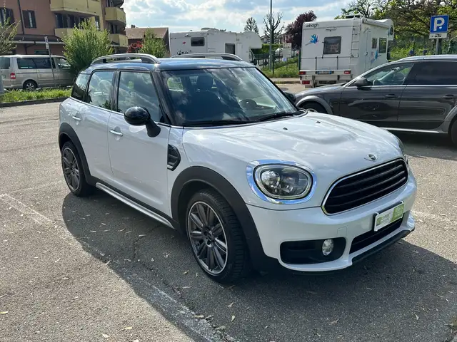 MINI Cooper D Countryman Mini Countryman F60 2.0 Hype auto
